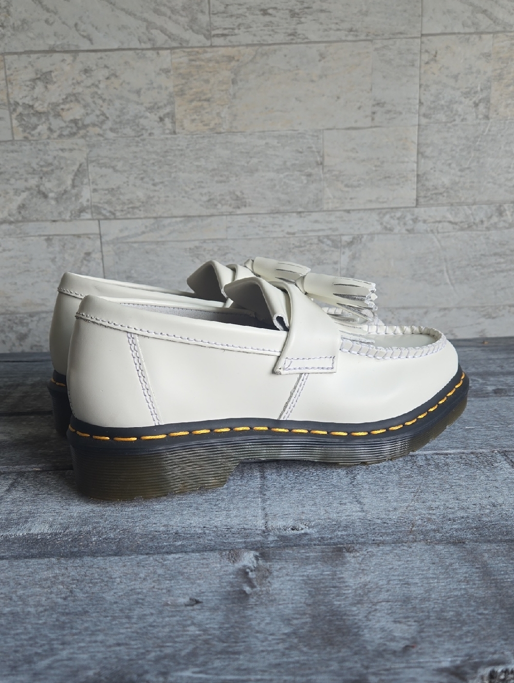 Dr. Martens White Adrian Leather Tassel Loafers Size 7 Womans Yellow Stitch - Picture 5 of 12